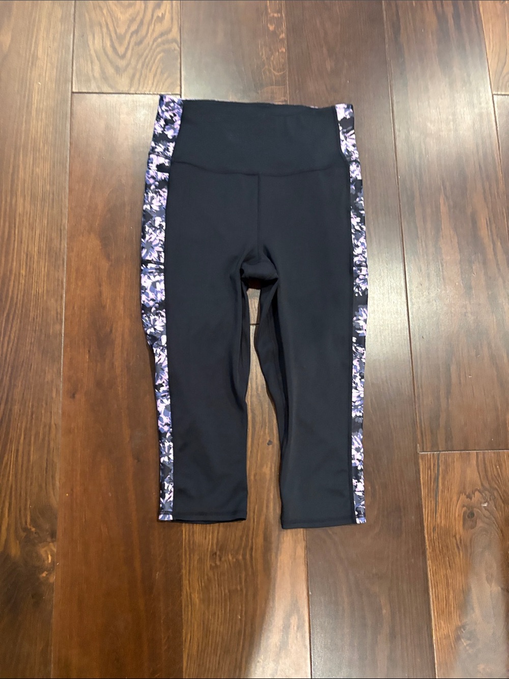 Skechers Black Capri Leggings with Purple Floral Side Panels